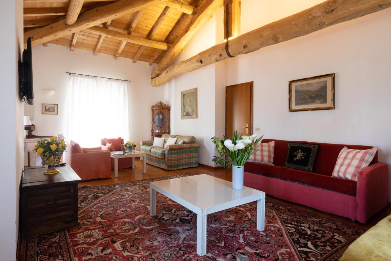 Villa Angelica Riva del Garda Oda fotoğraf